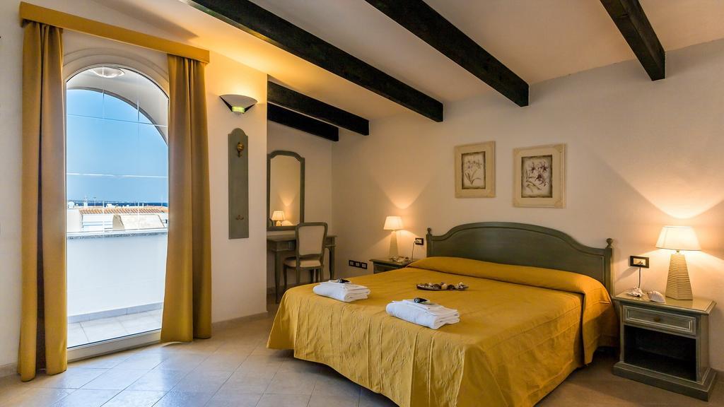 Hotel Cala Di Seta Calasetta Zimmer foto
